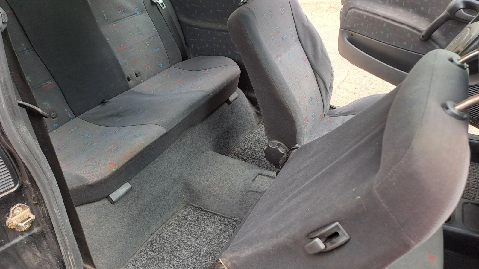 Opel Corsa 1.2 X12SZ, снимка 6 - Автомобили и джипове - 56057366