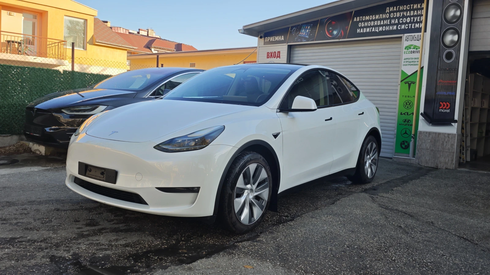 Tesla Model Y Long Range AWD