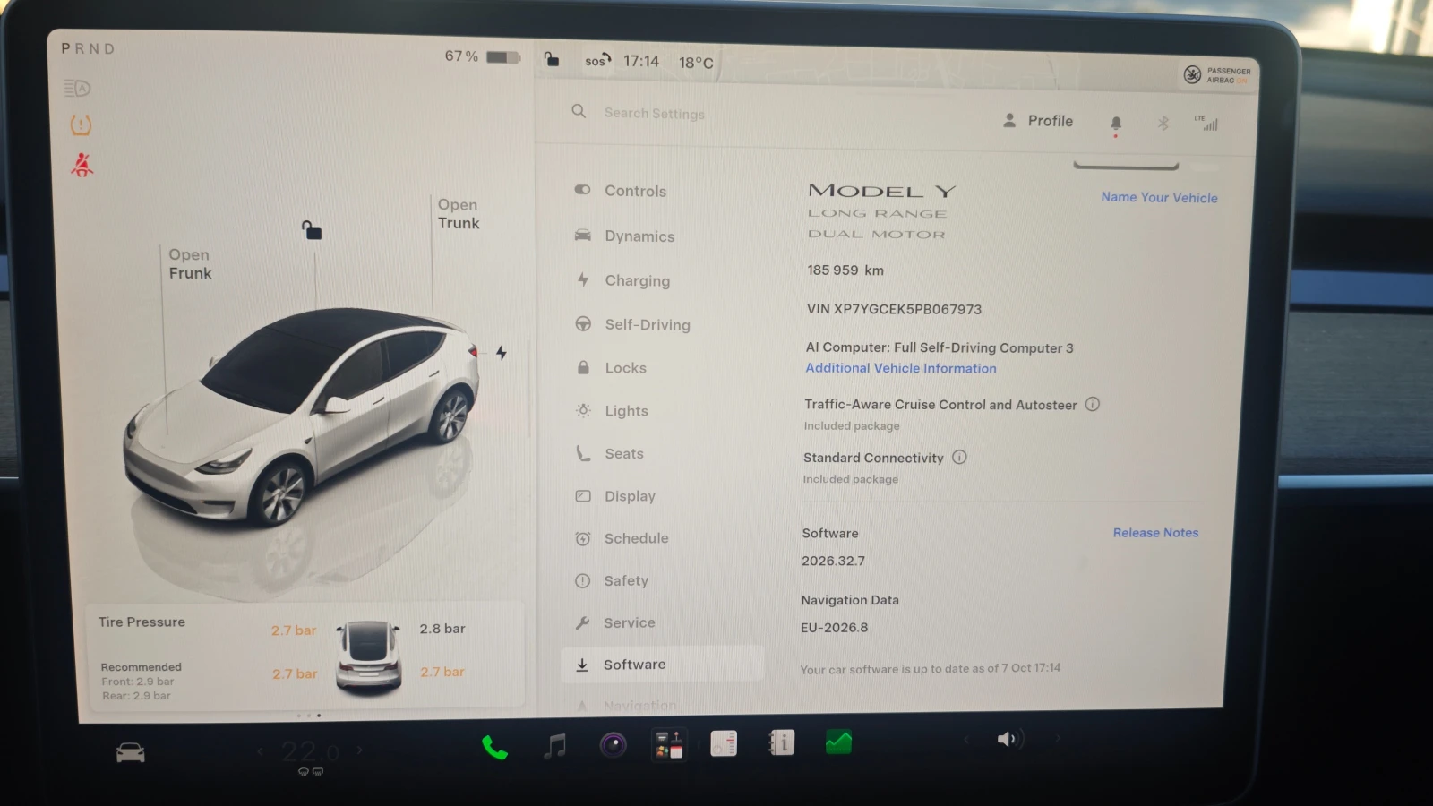 Tesla Model Y Long Range AWD, снимка 16 - Автомобили и джипове - 56160192