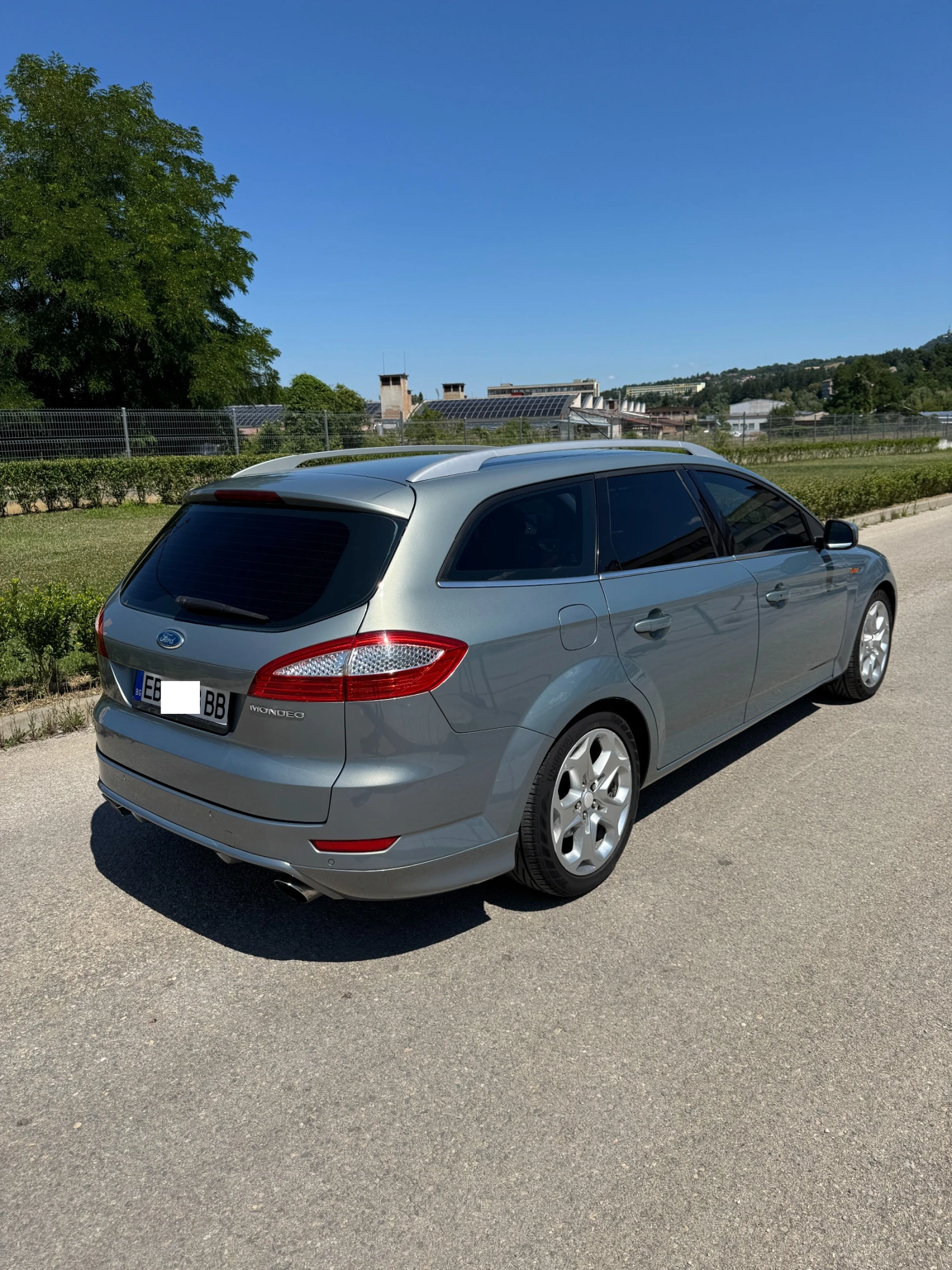 Ford Mondeo 2.5 T, снимка 5 - Автомобили и джипове - 56189050
