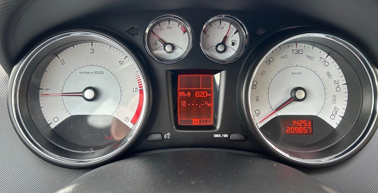 Peugeot 308 CC, снимка 12 - Автомобили и джипове - 56552267