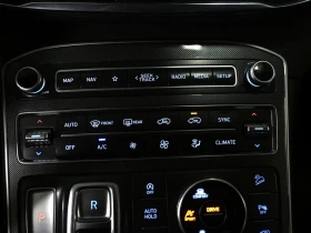 Hyundai Santa fe Preferred AWD  - 42600 лв. / 21781.03 € - 27401827 14