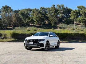������ Audi Q8