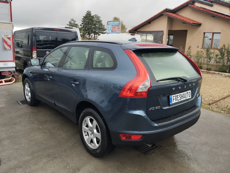 Volvo XC60 2.4D 175кс, снимка 4 - Автомобили и джипове - 47404106