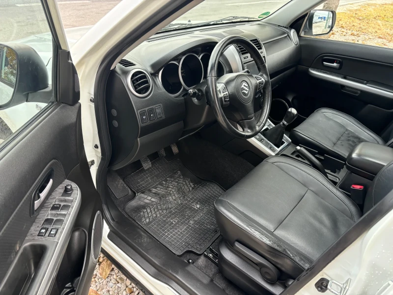 Suzuki Grand vitara 1.9 DID NAVI, снимка 7 - Автомобили и джипове - 47775645