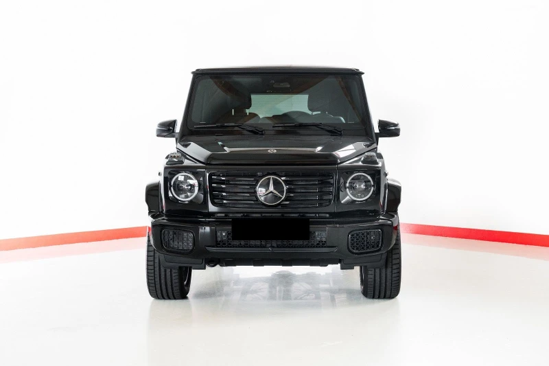 Mercedes-Benz G 500 AMG/FACELIFT/NIGHT/BURM/360/EXCLUSIV/KEYLESS/20   , снимка 2 - Автомобили и джипове - 48980381