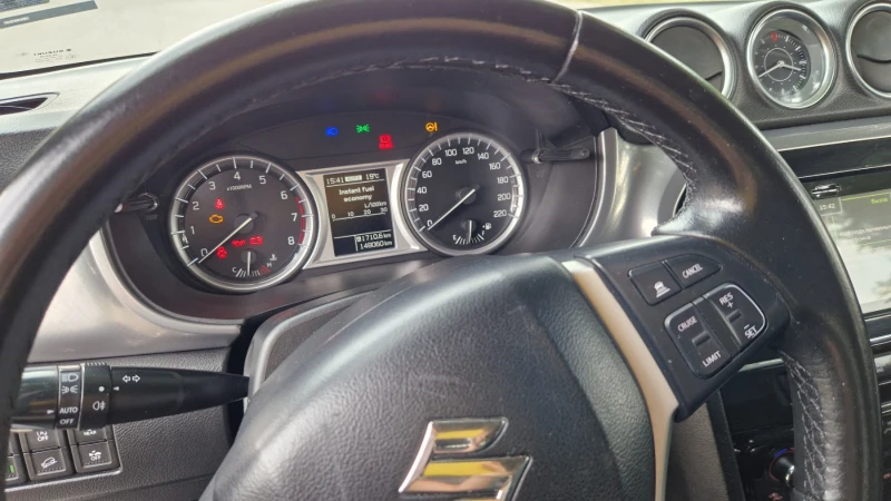 Suzuki Vitara Най-високото ниво на оборудване, снимка 10 - Автомобили и джипове - 51524978