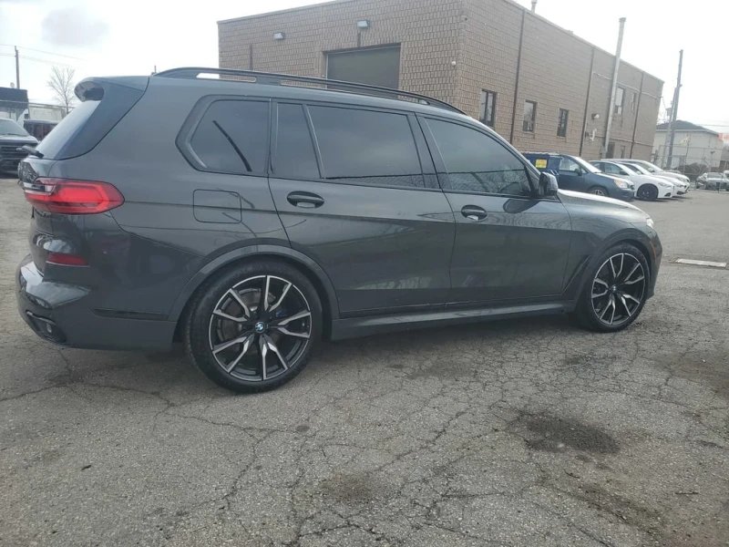 BMW X7 xDrive40i* Distronic* Алкантара* Head Up* Автокред, снимка 5 - Автомобили и джипове - 52678063