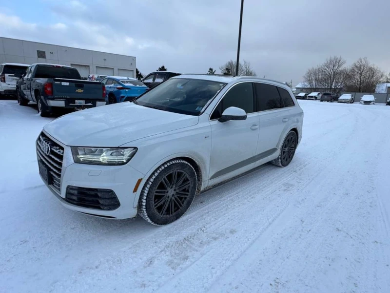 Audi Q7 Technik 55* CARFAX* ОПЦИЯ ЗА ФИНАНСИРАНЕ* , снимка 3 - Автомобили и джипове - 53086509