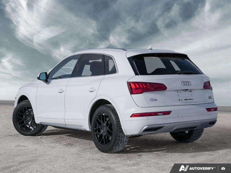 Audi Q5 * quattro Premium Plus * CARFAX * ЦЕНА ДО БГ, снимка 3 - Автомобили и джипове - 53339806