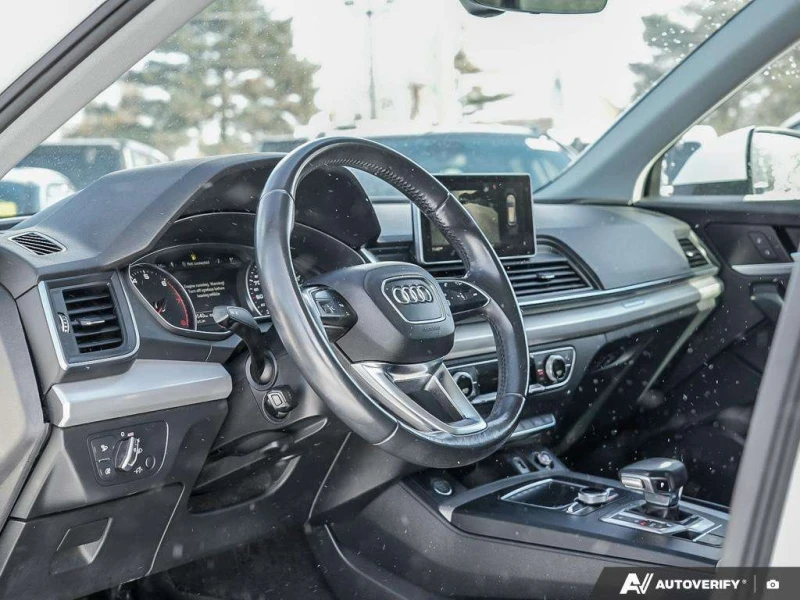 Audi Q5 * quattro Premium Plus * CARFAX * ЦЕНА ДО БГ, снимка 9 - Автомобили и джипове - 53339806