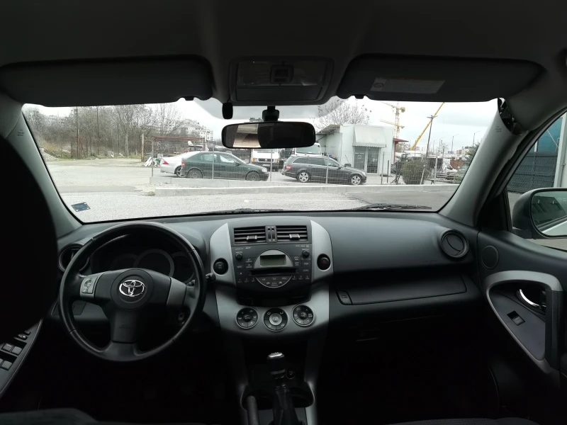 Toyota Rav4 2.2D4D 136 ks, снимка 9 - Автомобили и джипове - 53427861