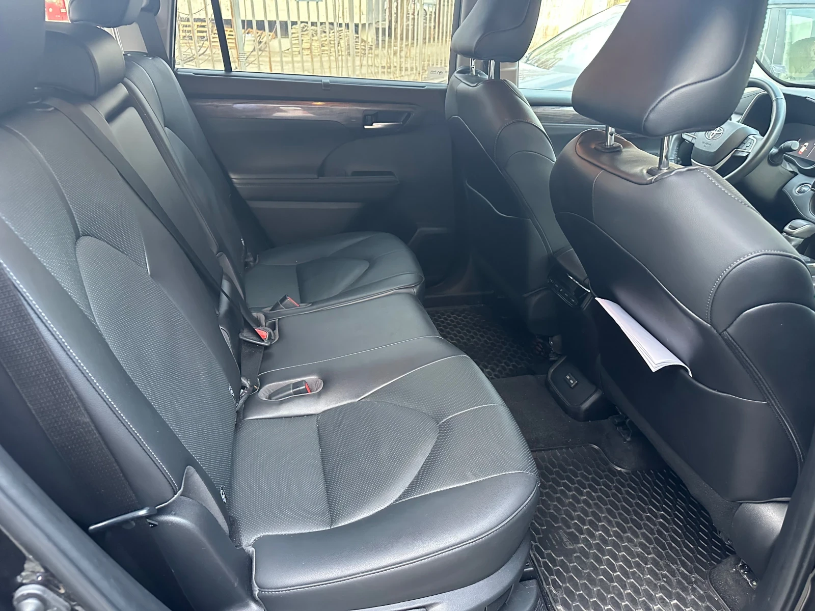 Toyota Highlander  - изображение 7