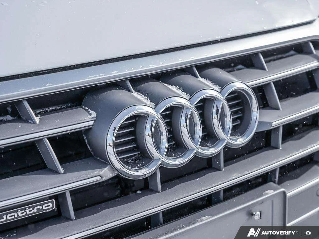 Audi Q5 * quattro Premium Plus * CARFAX * ЦЕНА ДО БГ - изображение 6