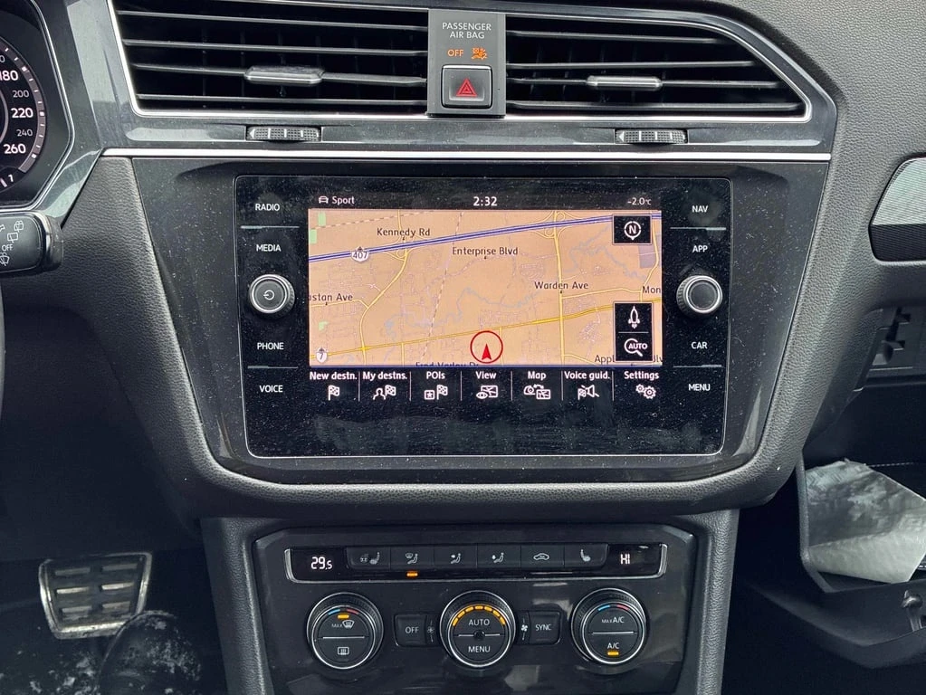 VW Tiguan * Highline * CARFAX * ПОДГРЕВ* ДИГИТАЛНО ТАБЛО*  - изображение 9