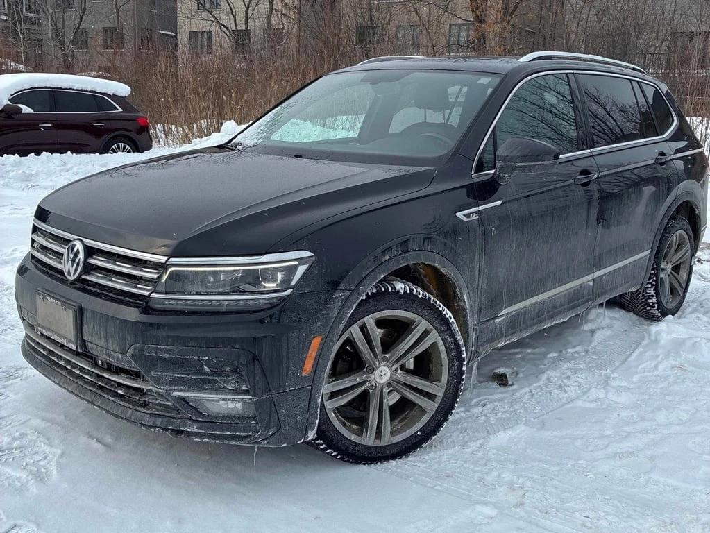 VW Tiguan * Highline * CARFAX * ПОДГРЕВ* ДИГИТАЛНО ТАБЛО*  - изображение 2