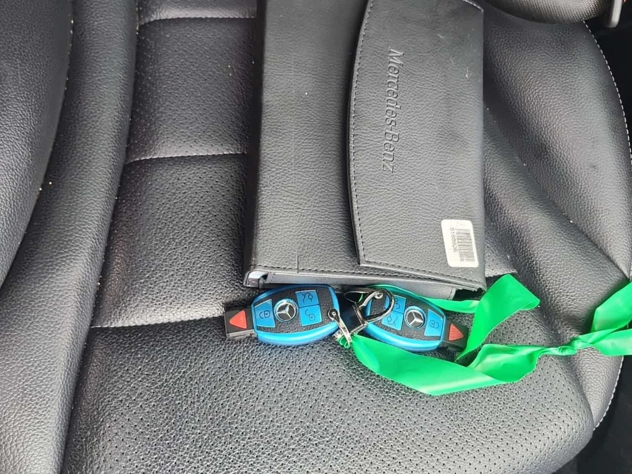 Mercedes-Benz GLC * 300 * * ПАНОРАМА* * КАМЕРА ЗА ЗАДНО* * ПОДГРЕВ* , снимка 14 - Автомобили и джипове - 53975989