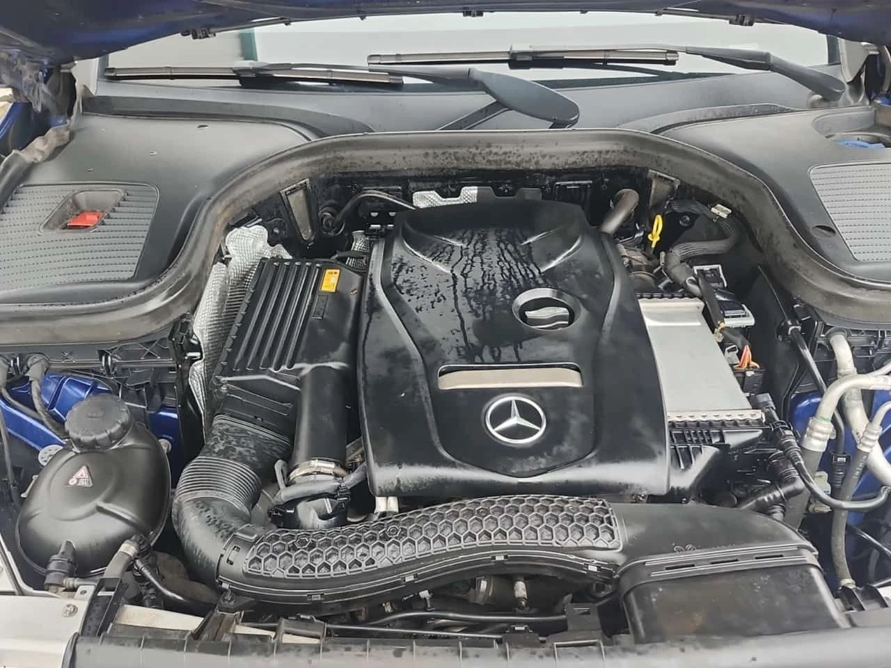 Mercedes-Benz GLC * 300 * * ПАНОРАМА* * КАМЕРА ЗА ЗАДНО* * ПОДГРЕВ* , снимка 17 - Автомобили и джипове - 53975989