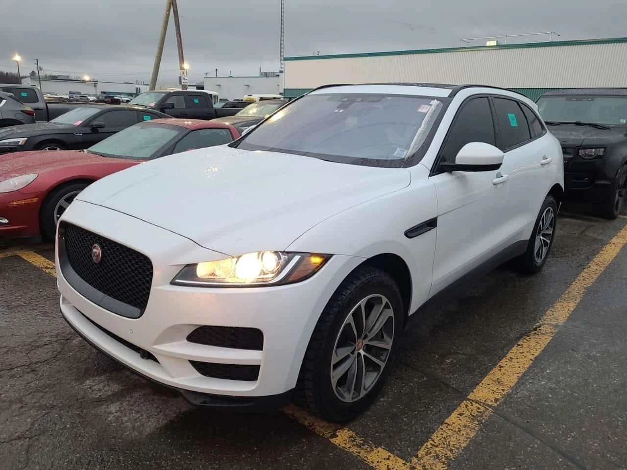 Jaguar F-PACE * PREMIUM * CARFAX * ЦЕНА ДО БГ | Auto.bg — изображение 1