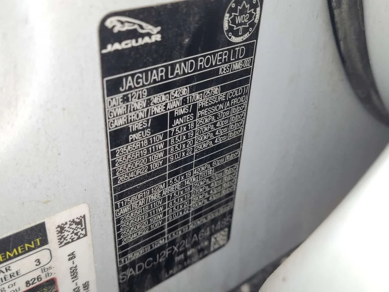 Jaguar F-PACE * PREMIUM * CARFAX * ЦЕНА ДО БГ, снимка 16 - Автомобили и джипове - 54045433