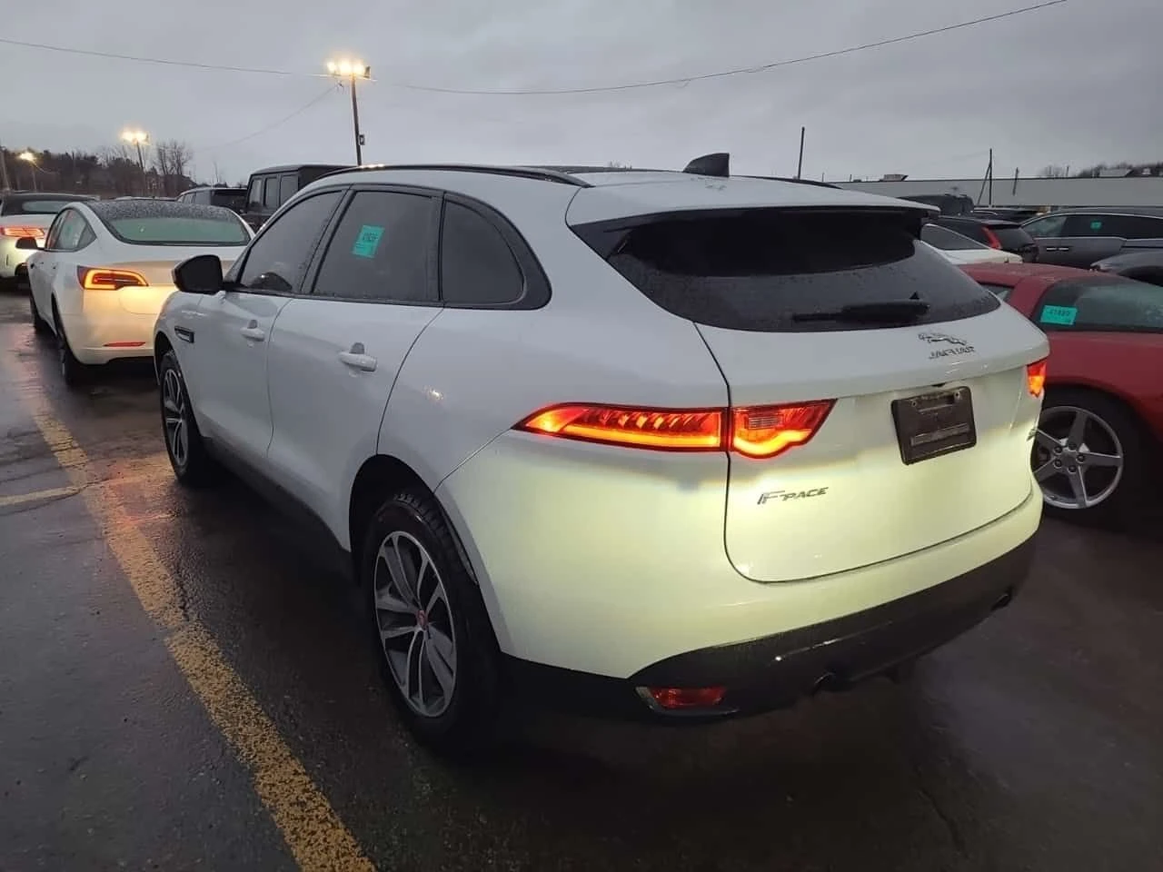 Jaguar F-PACE * PREMIUM * CARFAX * ЦЕНА ДО БГ, снимка 4 - Автомобили и джипове - 54045433