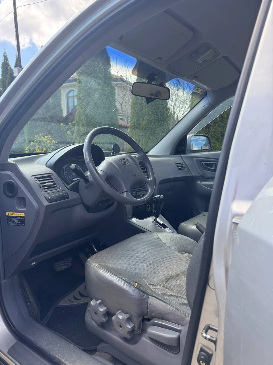 Hyundai Tucson 2.0 CRDi 4WD, снимка 8 - Автомобили и джипове - 54128783