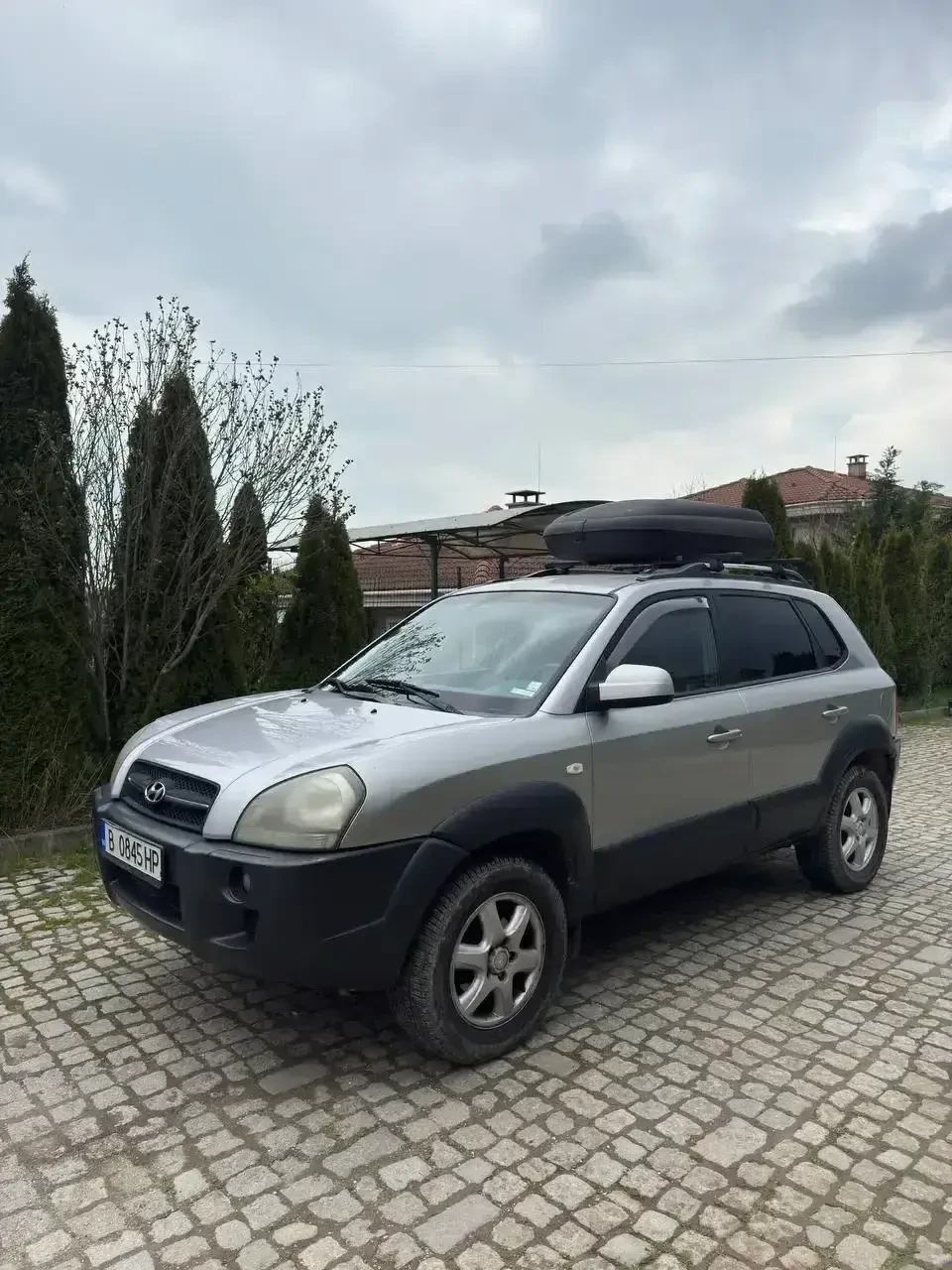 Hyundai Tucson 2.0 CRDi 4WD, снимка 2 - Автомобили и джипове - 54128783