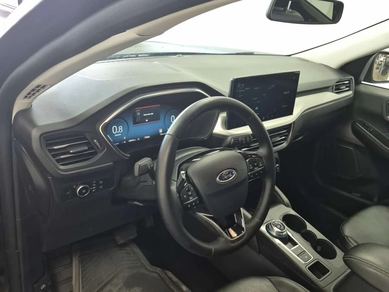 Ford Escape * Platinum * АВТОКРЕДИТ БЕЗ ПЪРВОНАЧАЛНА ВНОСКА* , снимка 16 - Автомобили и джипове - 54760558