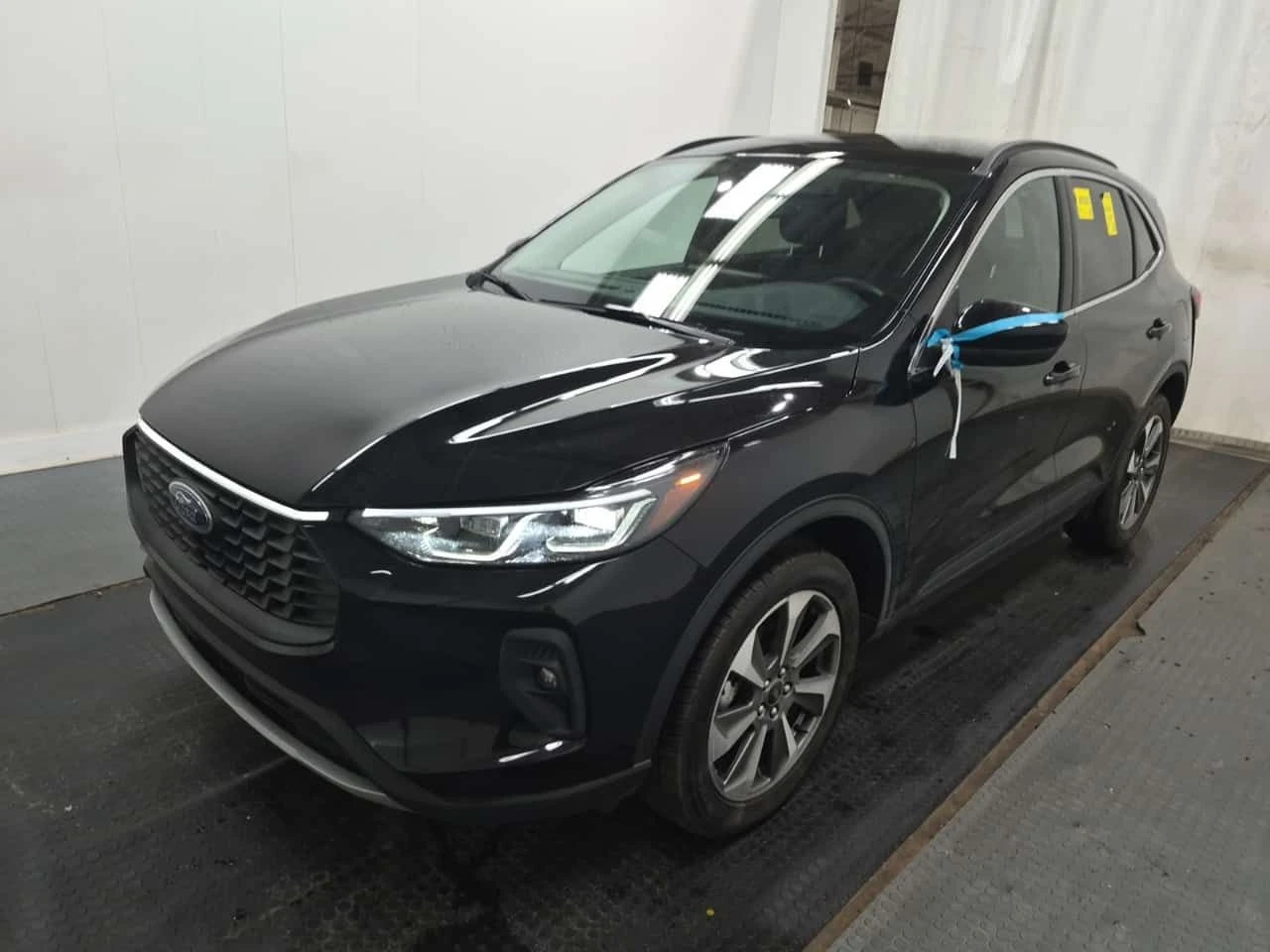 Ford Escape * Platinum * АВТОКРЕДИТ БЕЗ ПЪРВОНАЧАЛНА ВНОСКА* 
