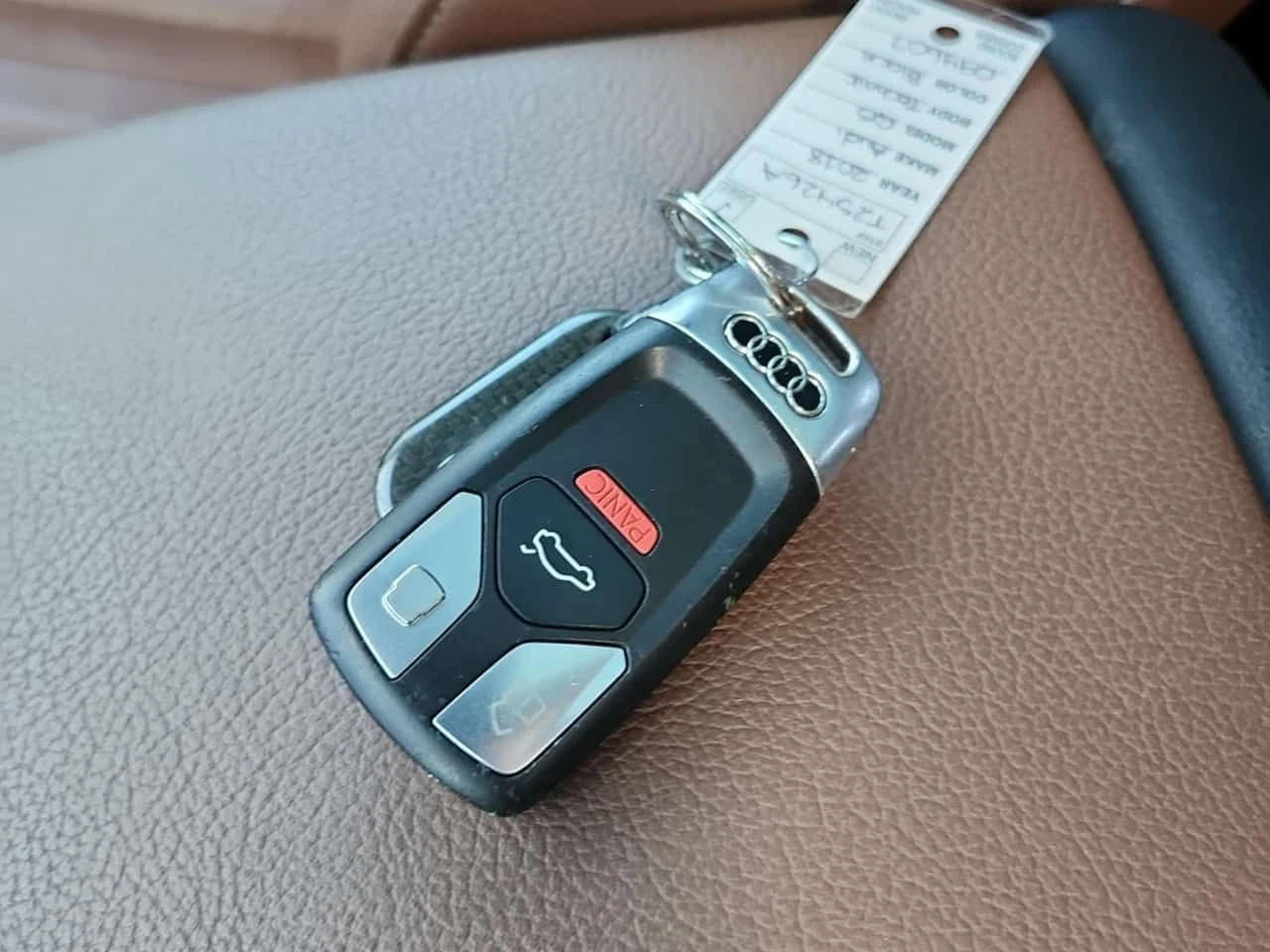 Audi Q5 * Technik * B&O * PANO * ПОДГРЕВИ *  360 * CARFAX, снимка 8 - Автомобили и джипове - 54794297