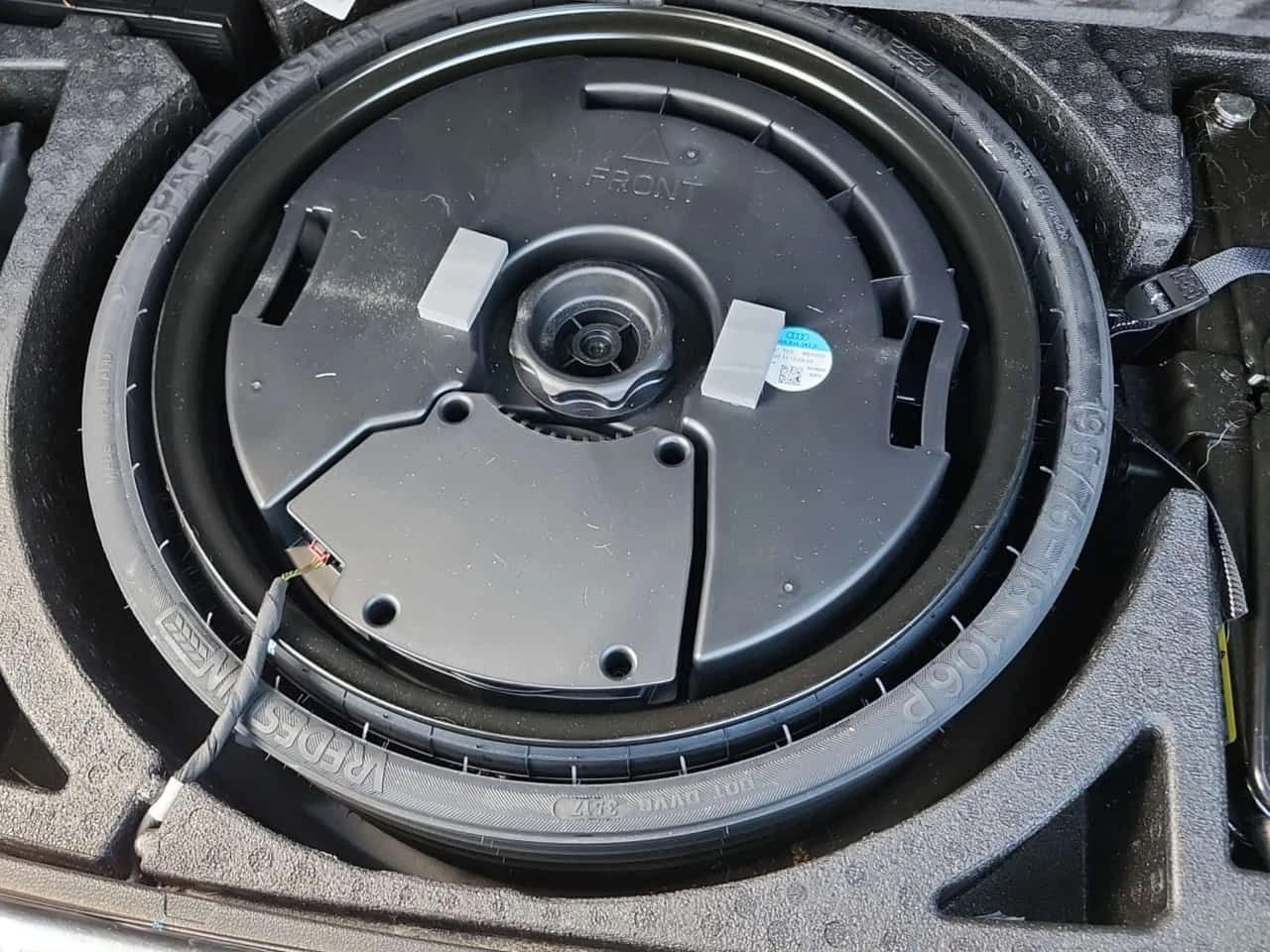 Audi Q5 * Technik * B&O * PANO * ПОДГРЕВИ *  360 * CARFAX, снимка 15 - Автомобили и джипове - 54794297