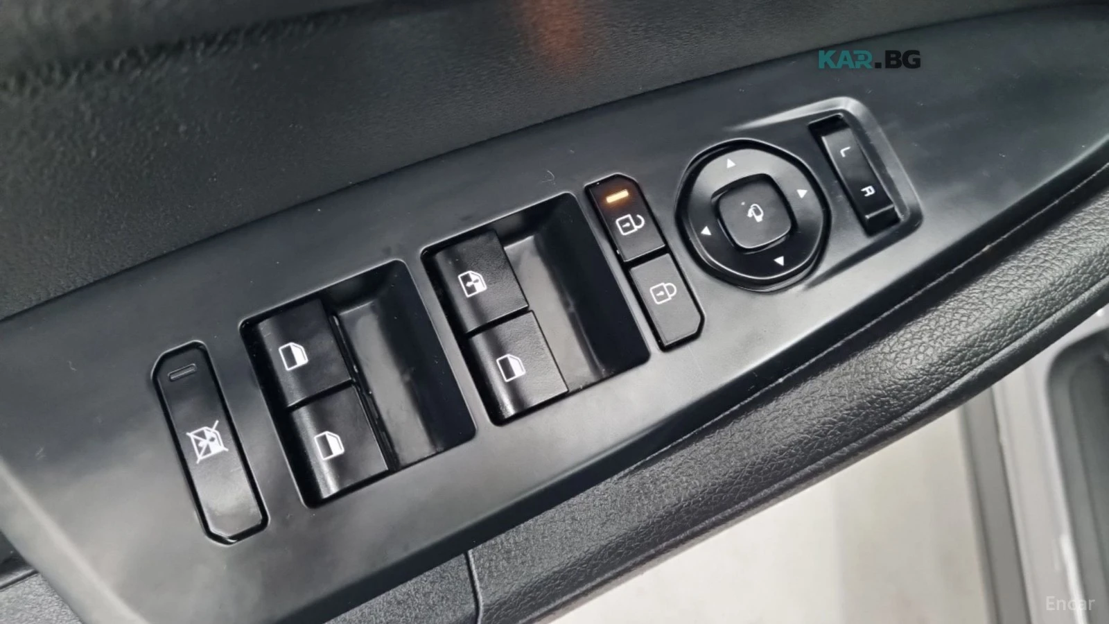 Kia Sportage ПОДГРЕВ* КАМЕРА* KEYLESS, снимка 16 - Автомобили и джипове - 54942483