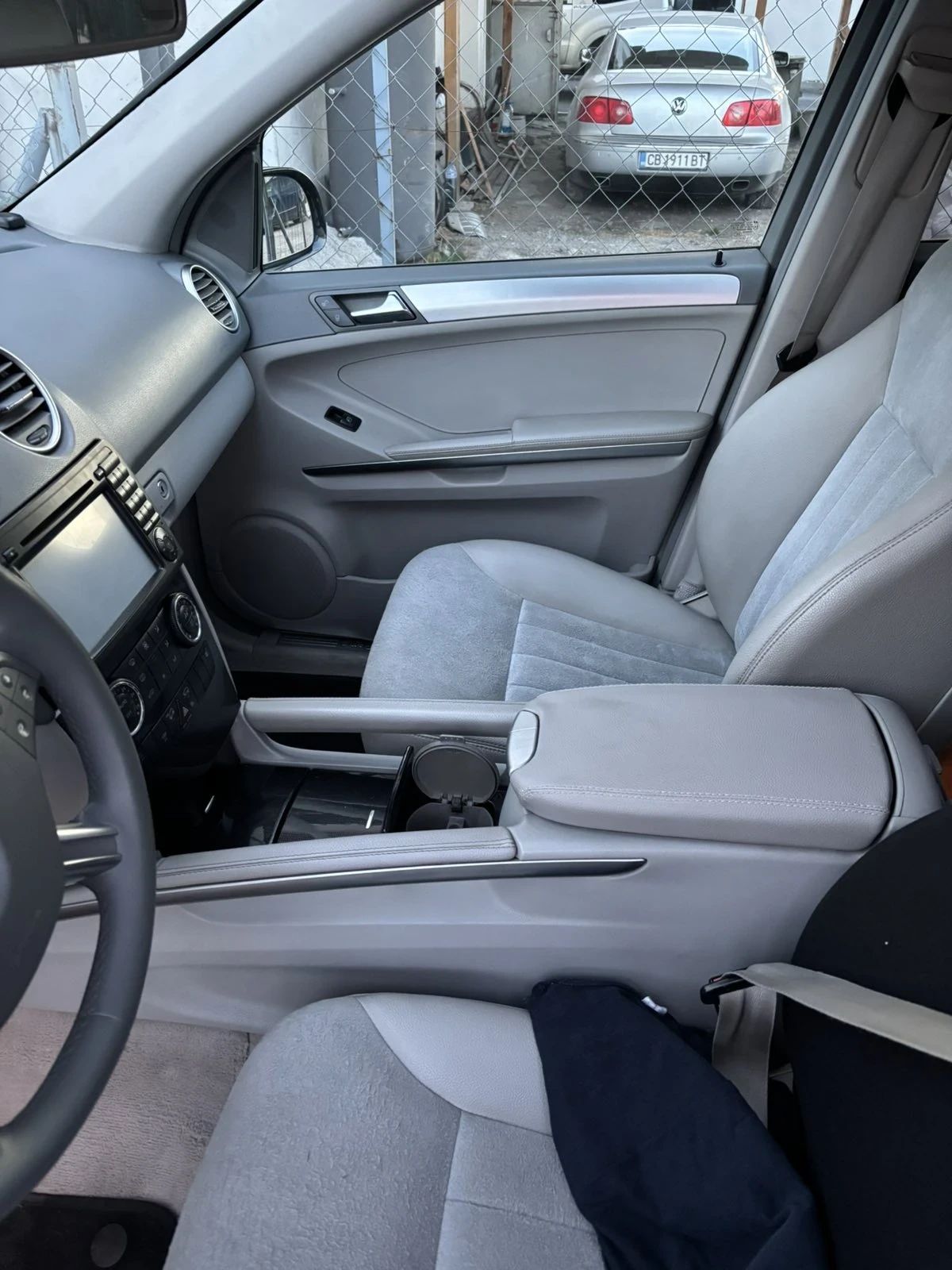 Mercedes-Benz ML 320, снимка 7 - Автомобили и джипове - 55584660
