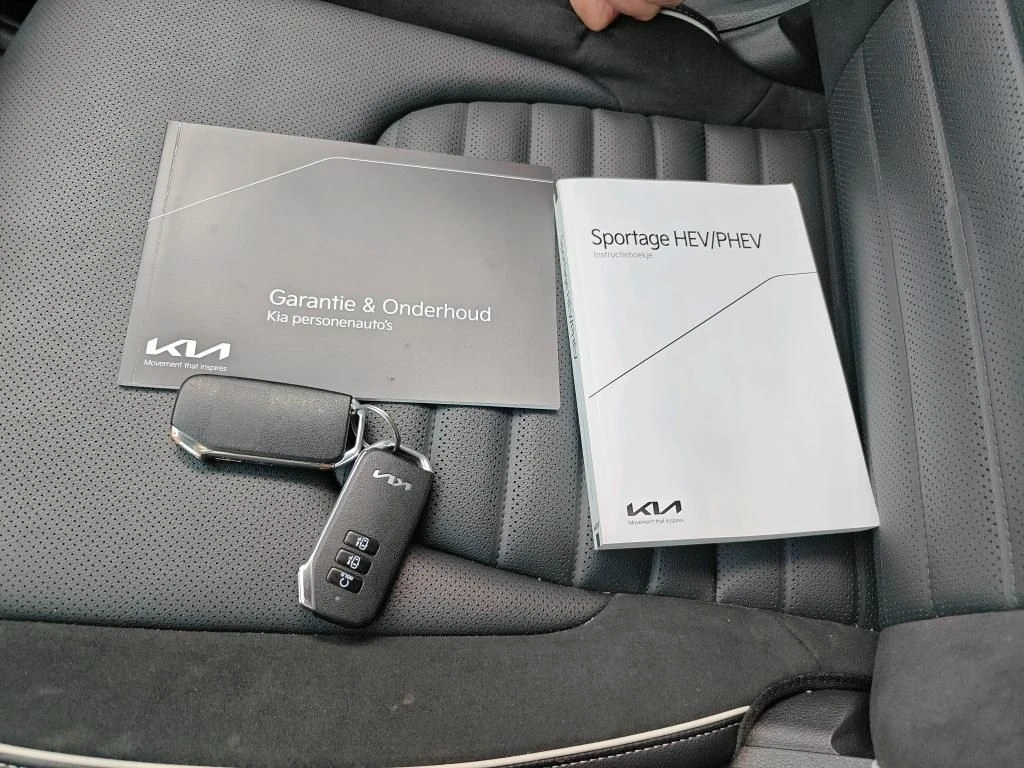 Kia Sportage GT LINE 230HEV 360 VENTILATION, снимка 12 - Автомобили и джипове - 56332628