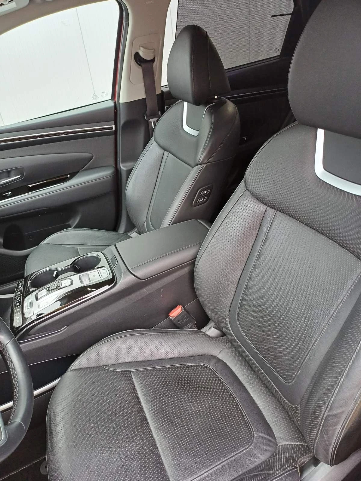 Hyundai Tucson, снимка 7 - Автомобили и джипове - 56466665