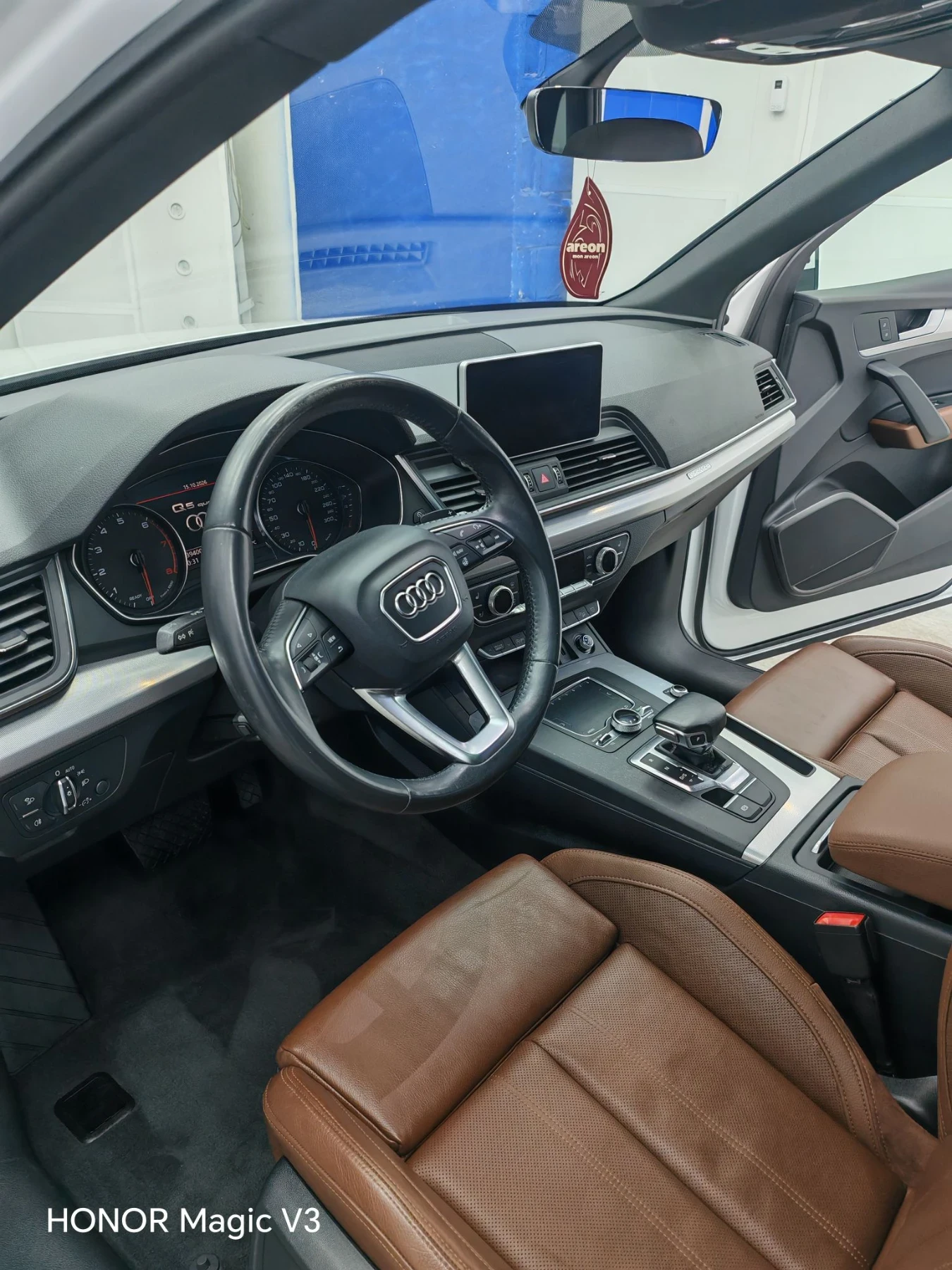 Audi Q5 2.0 TFSI, снимка 12 - Автомобили и джипове - 56525047