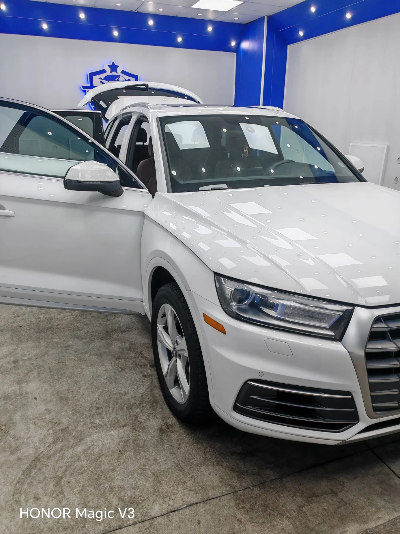 Audi Q5 2.0 TFSI, снимка 3 - Автомобили и джипове - 56525047