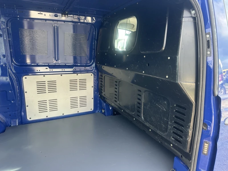 Mercedes-Benz Vito, снимка 11 - Бусове и автобуси - 52490604