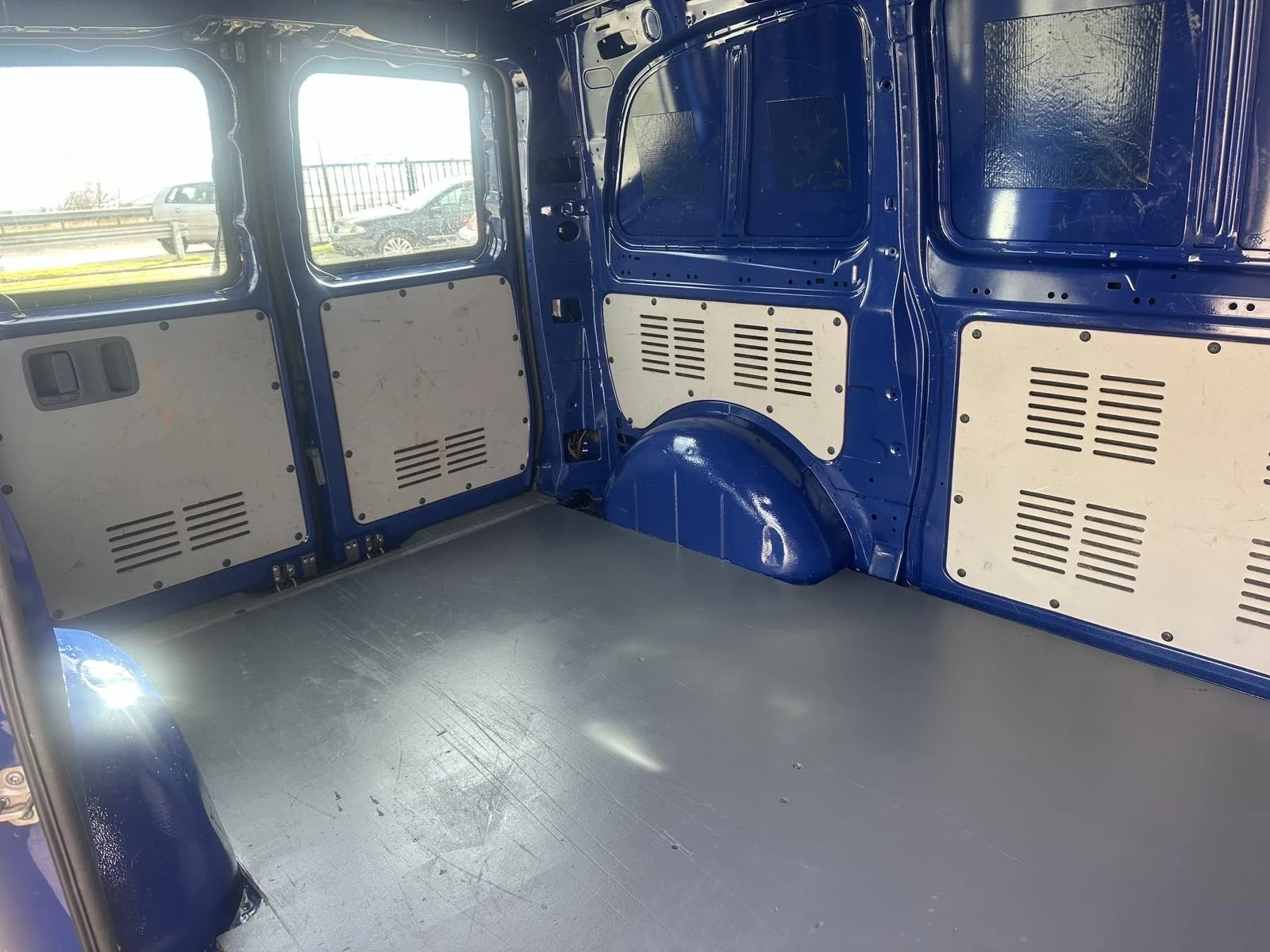 Mercedes-Benz Vito  - изображение 10