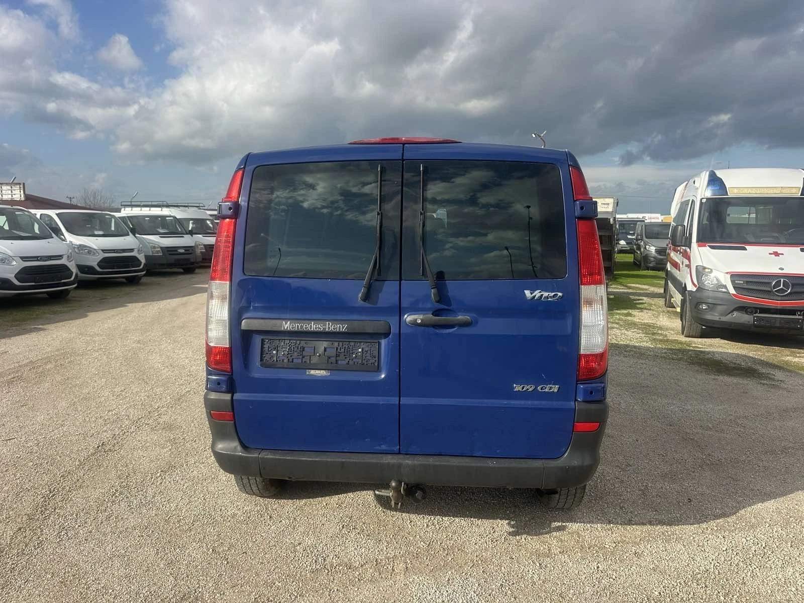 Mercedes-Benz Vito  - изображение 6