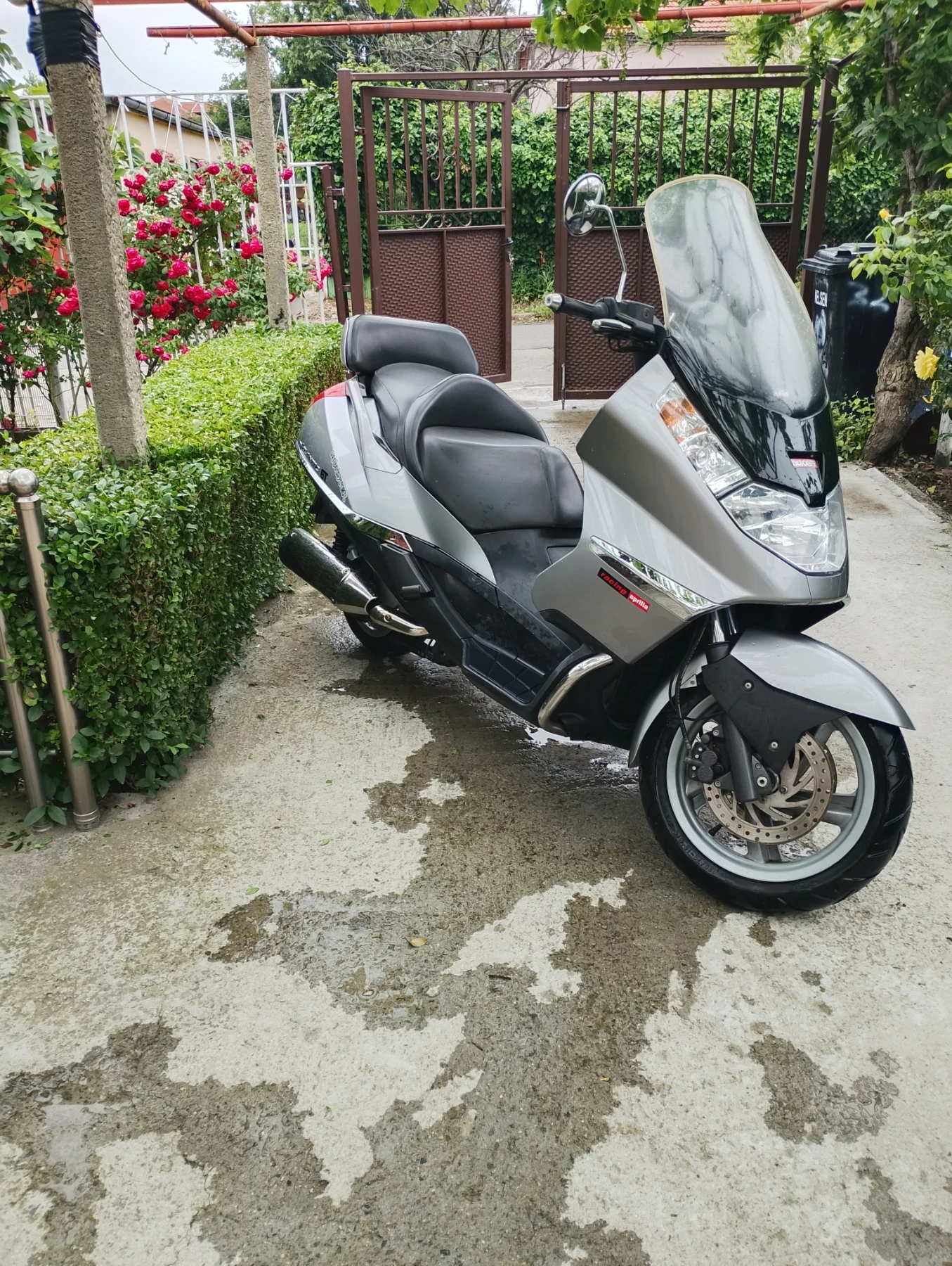 Aprilia Atlantic Скутер