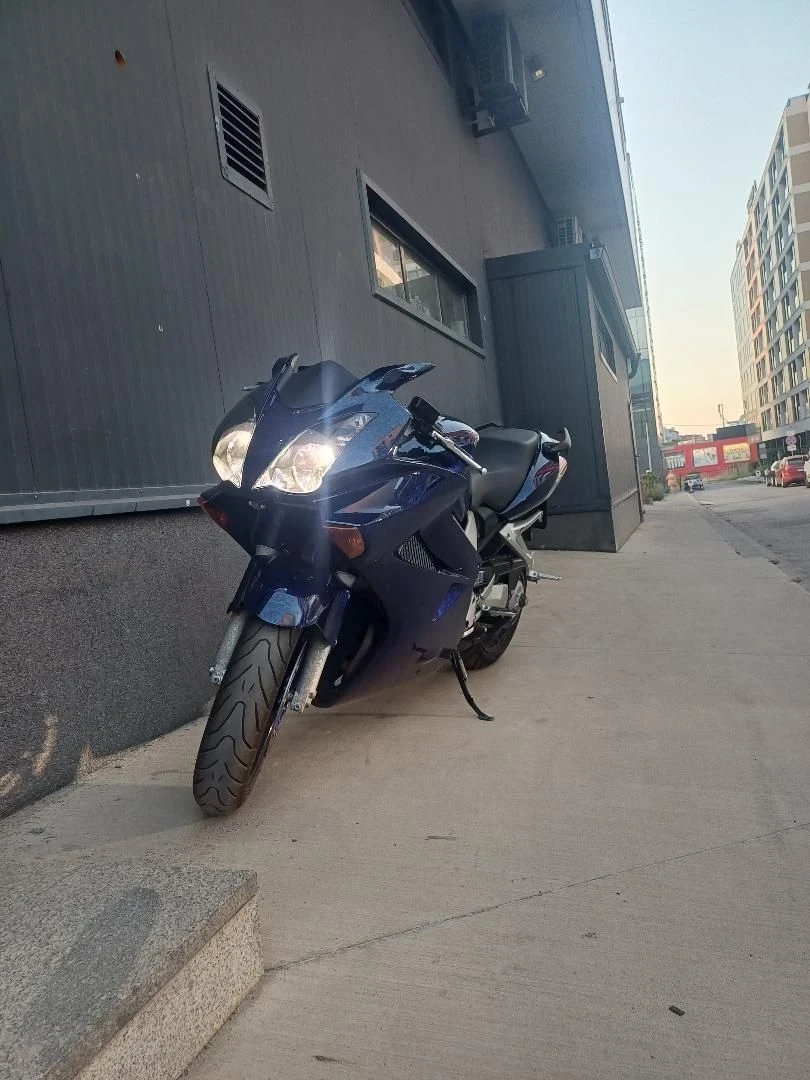 Honda Vfr, снимка 2 - Мотоциклети и мототехника - 56378634