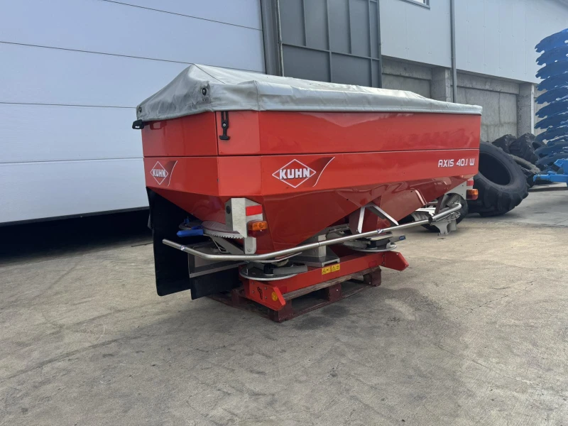 Торачка Rauch Kuhn Axis 40.1W с кантар, снимка 2 - Селскостопанска техника - 51816492