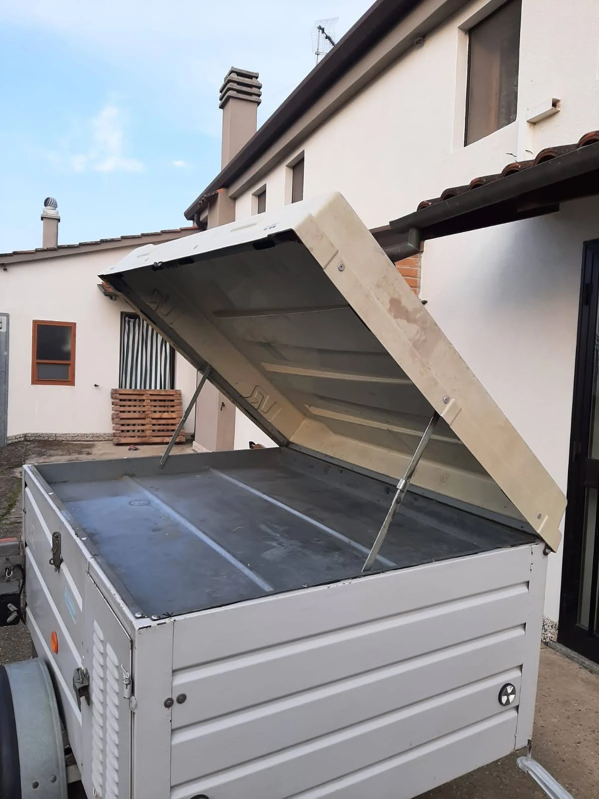 �� ��������� Umbra rimorchi 450 | Mobile.bg � ����������� 6