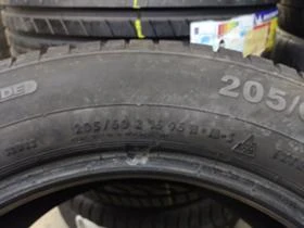 Гуми Зимни 205/60R16, снимка 10