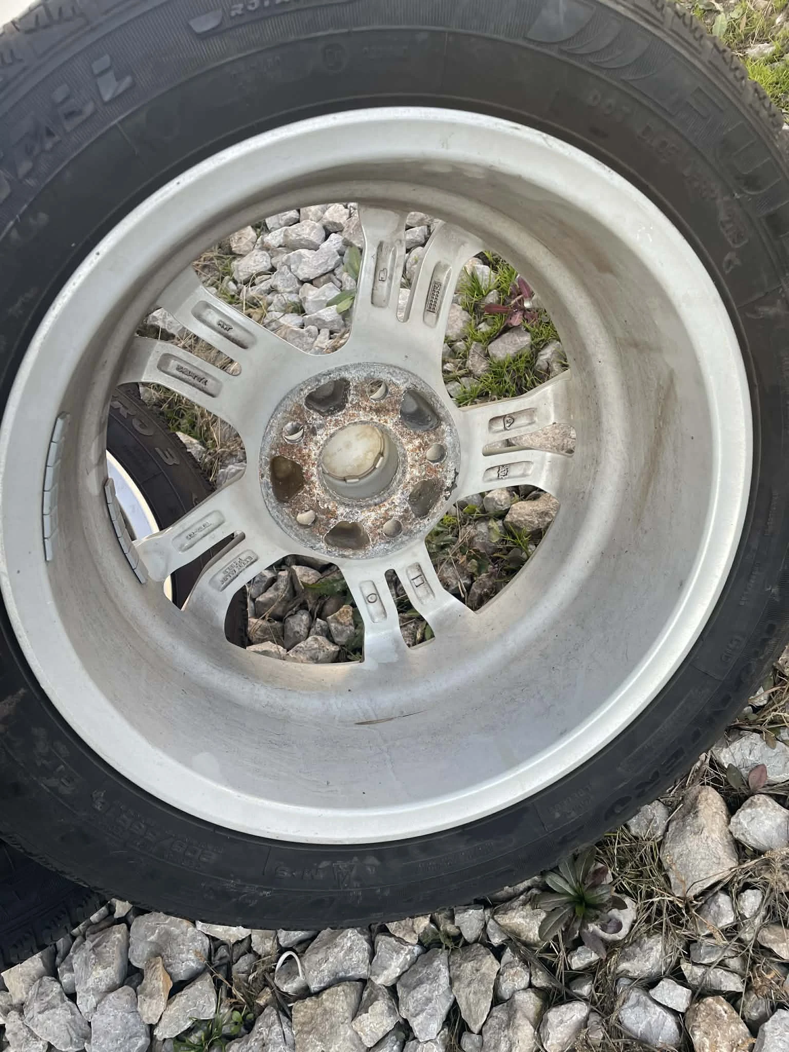 ���� � ������ 205/55R16 �� Toyota | Mobile.bg � ����������� 7