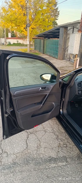 VW Golf | Дистроник | LED | Навигация | Подгрев | 2 компле, снимка 11