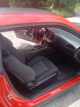 Dodge Challenger   | Mobile.bg    13