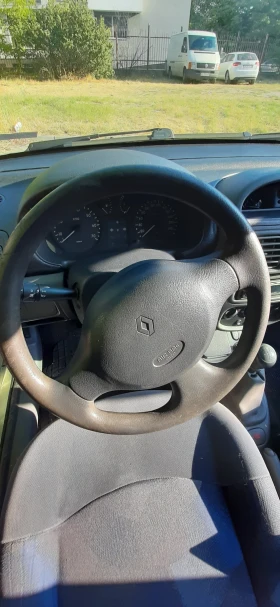 Renault Clio, снимка 8