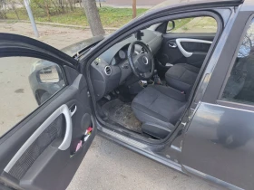 Dacia Sandero, снимка 6